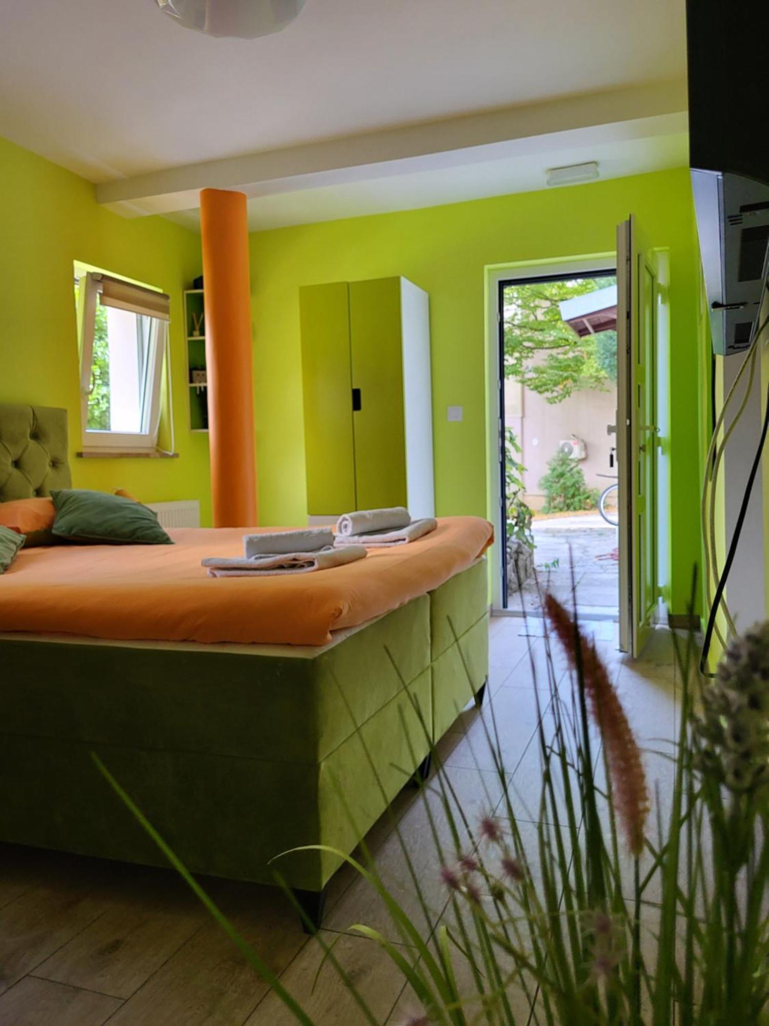 Apartament Vino & Grad *